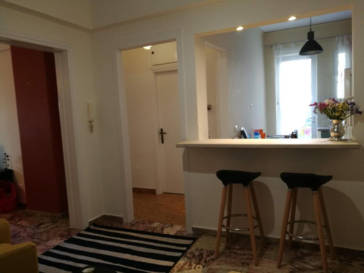 Maria'S Cozy Apartment In Palaio Faliro Athen Eksteriør billede
